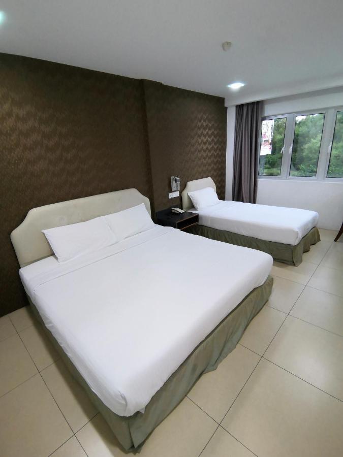 Hotel Avenue Куантан Екстер'єр фото